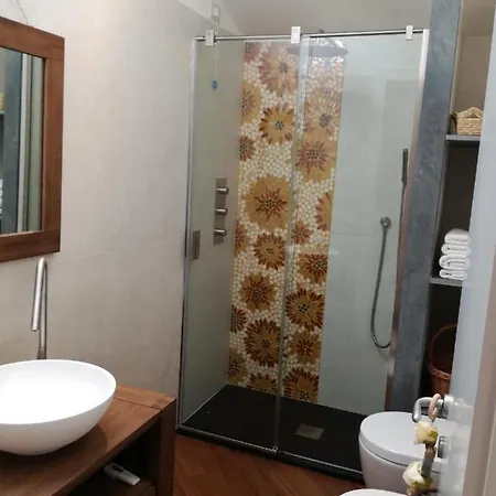 לינה וארוחת בוקר L'olivo 3*